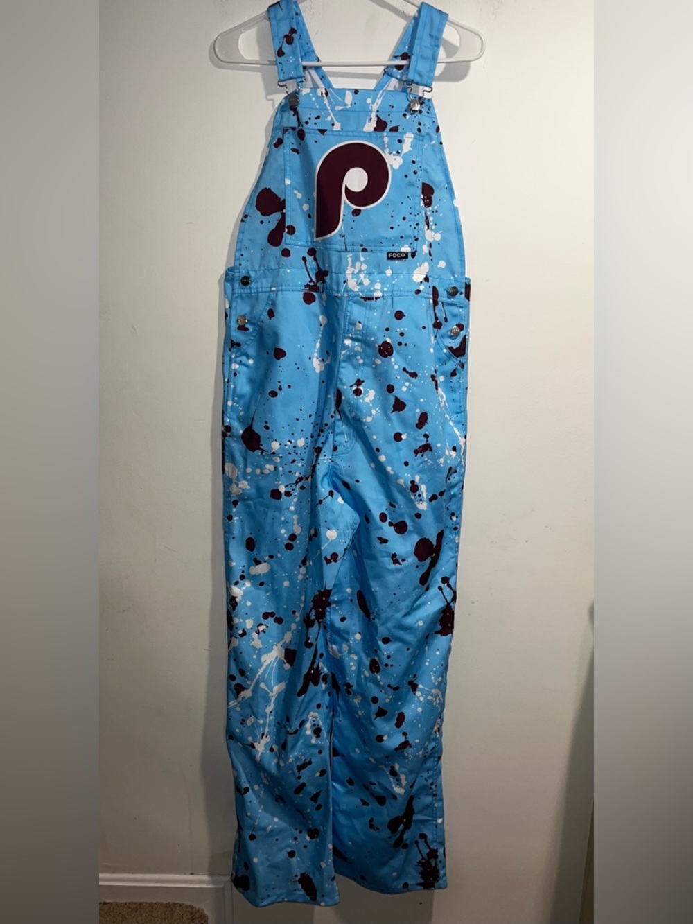 FOCO Philadelphia Phillies Womens Powder Blue Paint Splatter Bib Overalls
